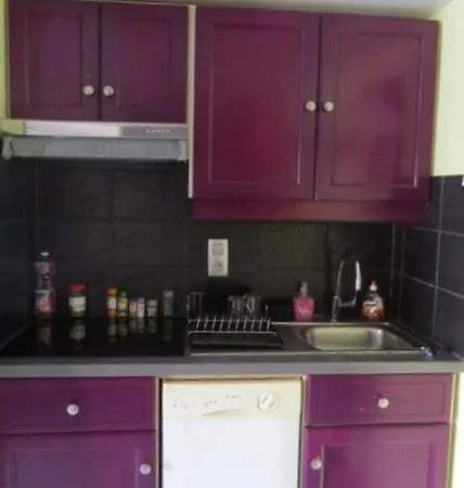 Apartmán Agreable Maison Au Calme - Terrasse- Parking Prive - 6ani84 *